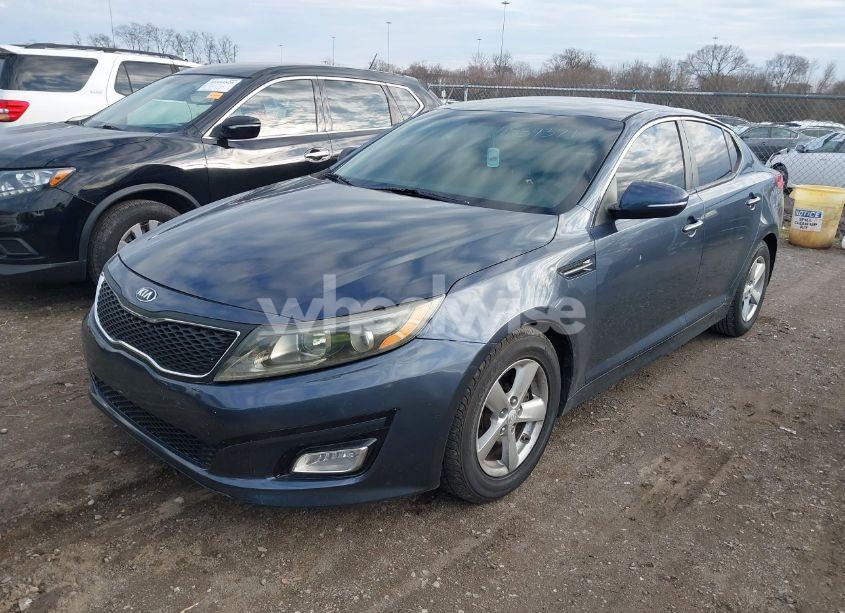 Photo 2 of 2015 Kia Optima LX (VIN 5XXGM4A76FG364940)