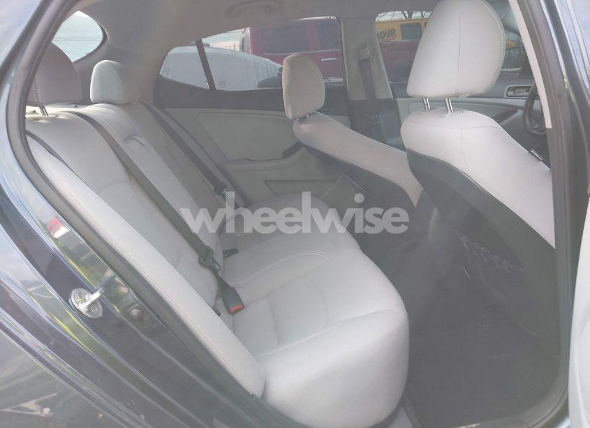 Photo 8 of 2015 Kia Optima LX (VIN 5XXGM4A76FG364940)