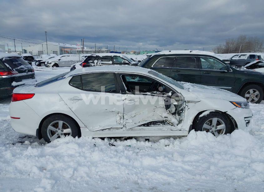 Photo 13 of 2015 Kia Optima LX (VIN 5XXGM4A76FG373184)