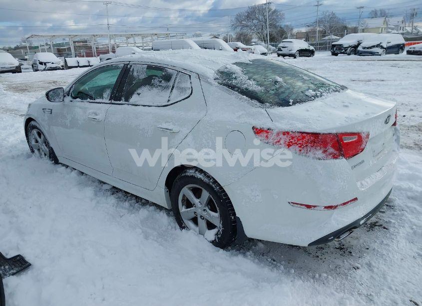 Photo 3 of 2015 Kia Optima LX (VIN 5XXGM4A76FG373184)