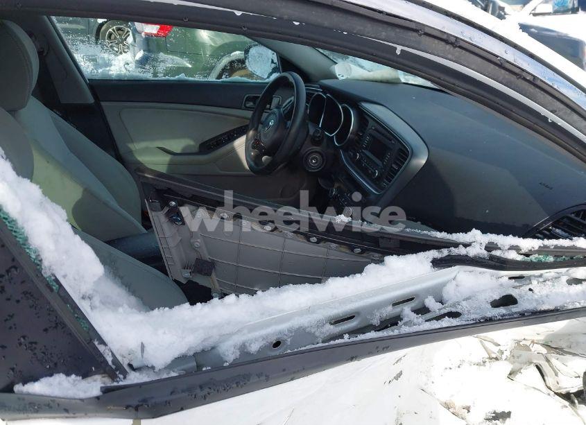 Photo 5 of 2015 Kia Optima LX (VIN 5XXGM4A76FG373184)