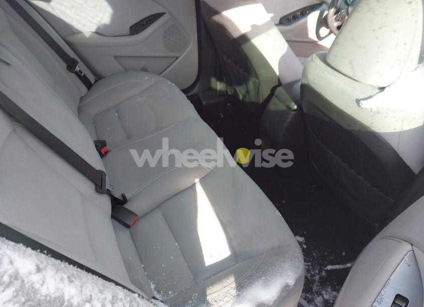 Photo 8 of 2015 Kia Optima LX (VIN 5XXGM4A76FG373184)