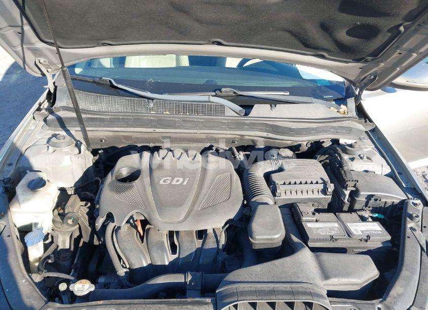 Photo 10 of 2015 Kia Optima LX (VIN 5XXGM4A76FG376571)