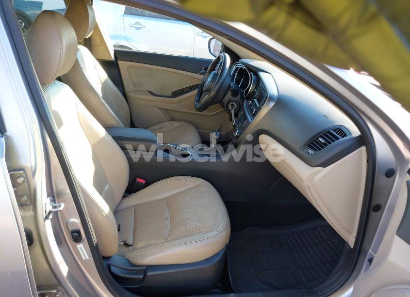 Photo 5 of 2015 Kia Optima LX (VIN 5XXGM4A76FG376571)
