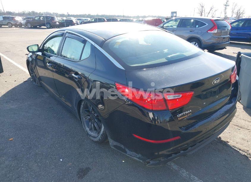 Photo 3 of 2015 Kia Optima LX (VIN 5XXGM4A76FG388610)