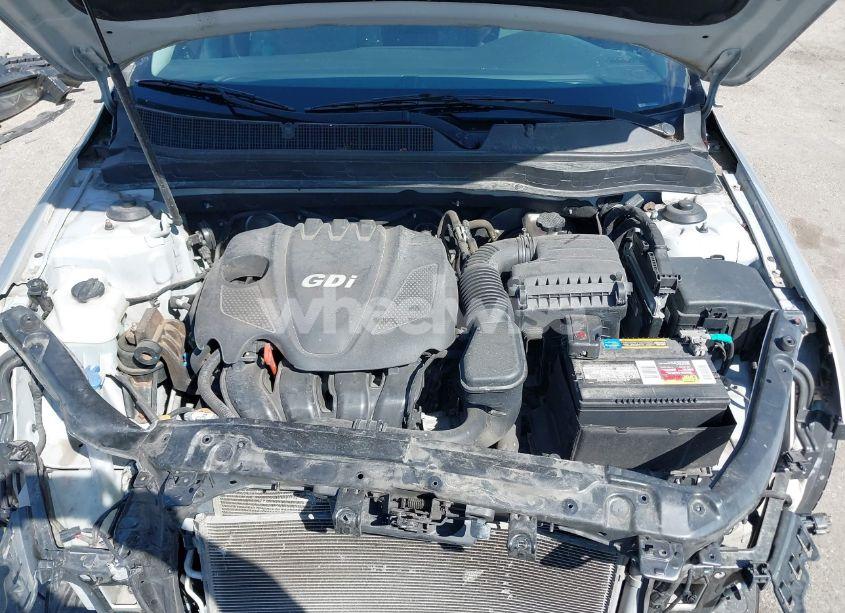 Photo 10 of 2015 Kia Optima LX (VIN 5XXGM4A76FG399509)