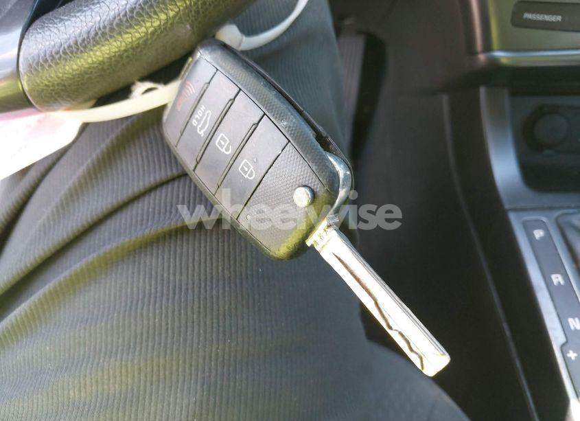 Photo 11 of 2015 Kia Optima LX (VIN 5XXGM4A76FG399509)