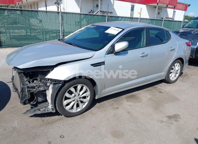 Photo 2 of 2015 Kia Optima LX (VIN 5XXGM4A76FG399509)