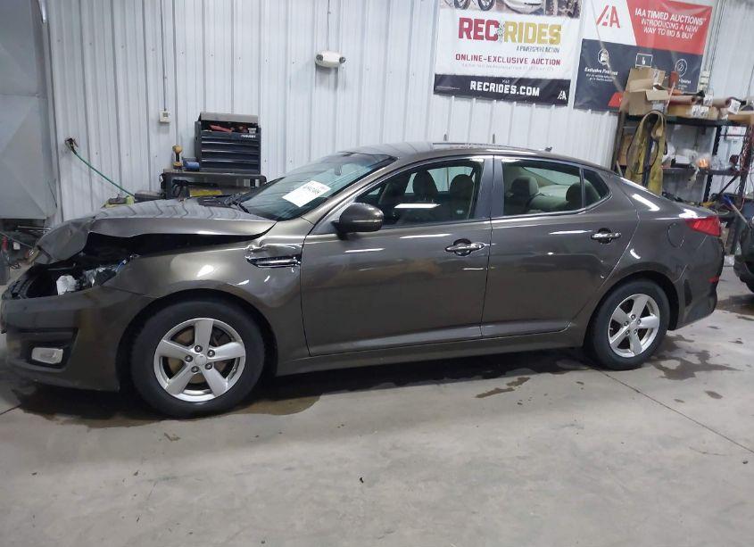 Photo 14 of 2015 Kia Optima LX (VIN 5XXGM4A76FG401291)
