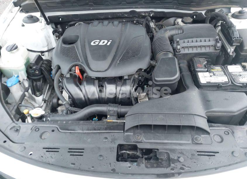 Photo 10 of 2015 Kia Optima LX (VIN 5XXGM4A76FG408855)