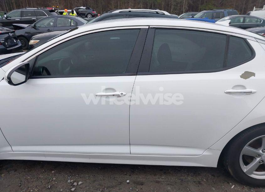 Photo 14 of 2015 Kia Optima LX (VIN 5XXGM4A76FG408855)