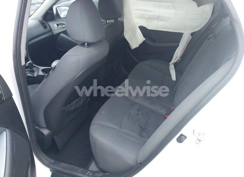 Photo 8 of 2015 Kia Optima LX (VIN 5XXGM4A76FG408855)