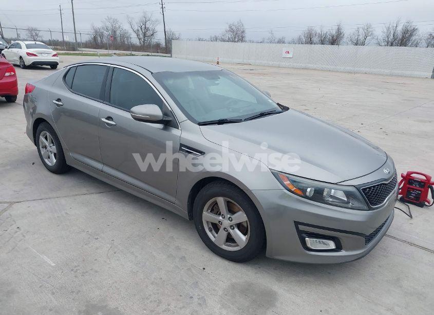 2015 Kia Optima LX (VIN 5XXGM4A76FG419449) main photo
