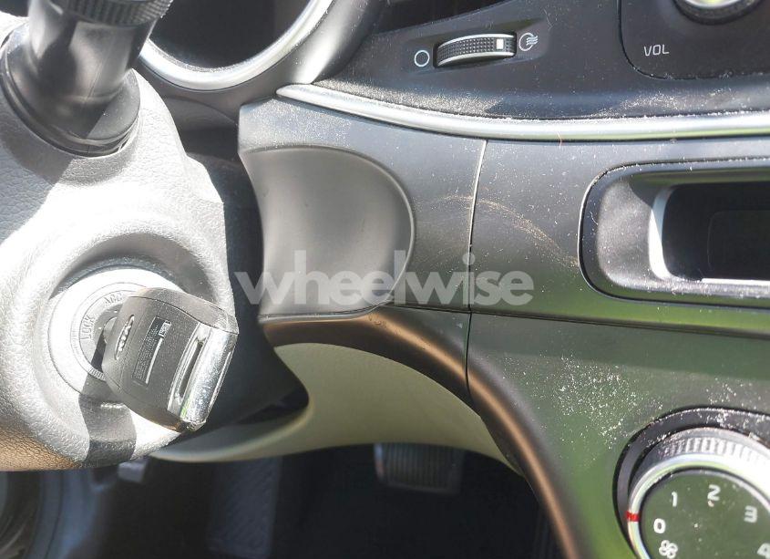 Photo 11 of 2015 Kia Optima LX (VIN 5XXGM4A76FG419449)