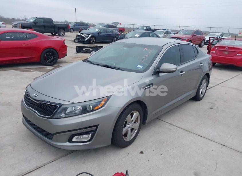 Photo 2 of 2015 Kia Optima LX (VIN 5XXGM4A76FG419449)