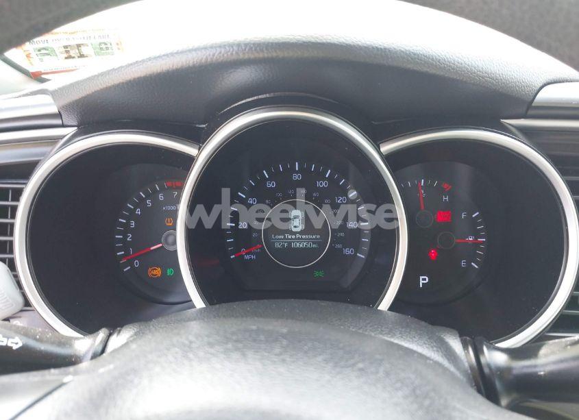 Photo 7 of 2015 Kia Optima LX (VIN 5XXGM4A76FG421945)