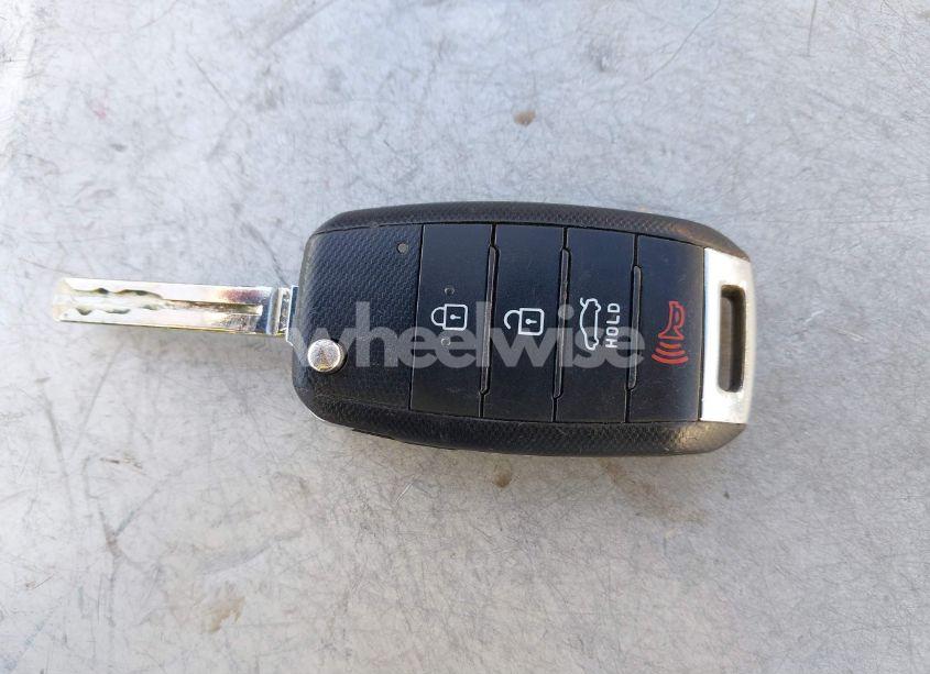 Photo 11 of 2015 Kia Optima LX (VIN 5XXGM4A76FG433089)