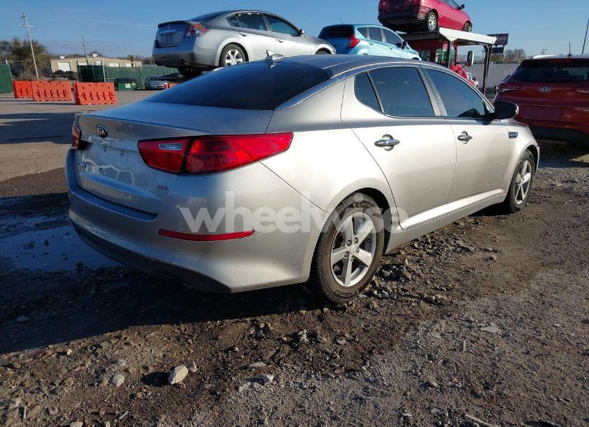 Photo 4 of 2015 Kia Optima LX (VIN 5XXGM4A76FG433089)