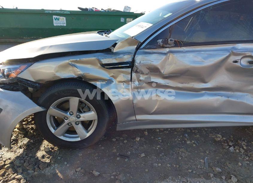 Photo 6 of 2015 Kia Optima LX (VIN 5XXGM4A76FG433089)