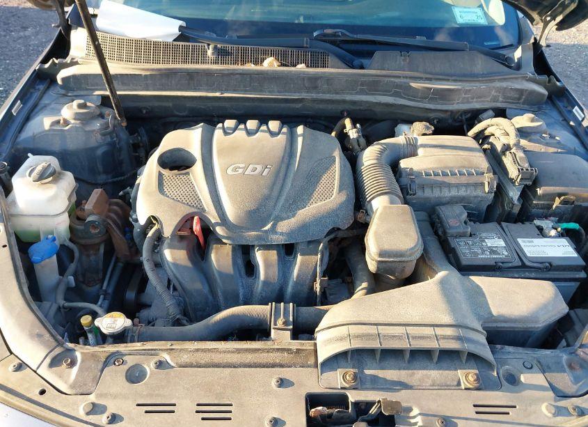 Photo 10 of 2015 Kia Optima LX (VIN 5XXGM4A76FG440673)