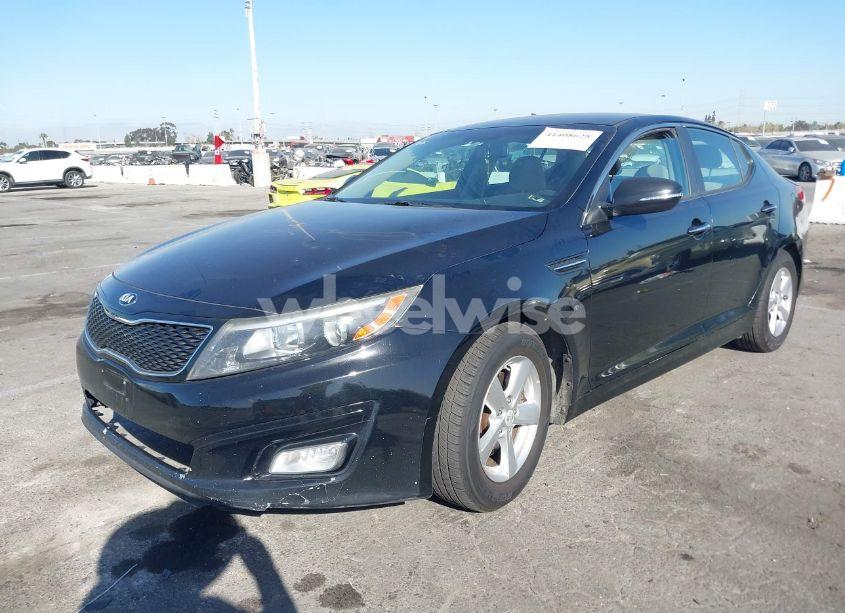 Photo 2 of 2015 Kia Optima LX (VIN 5XXGM4A76FG450152)