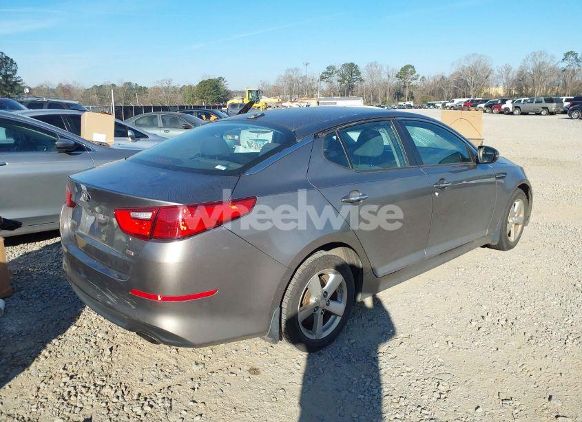 Photo 4 of 2015 Kia Optima LX (VIN 5XXGM4A76FG509619)