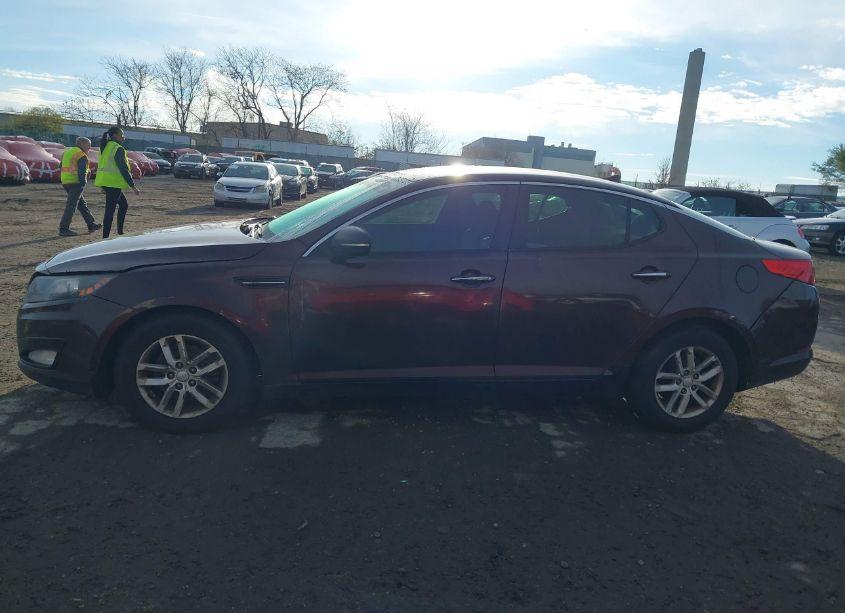 Photo 14 of 2012 Kia Optima LX (VIN 5XXGM4A77CG045896)