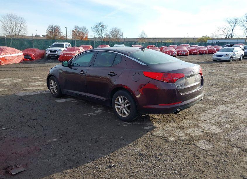 Photo 3 of 2012 Kia Optima LX (VIN 5XXGM4A77CG045896)