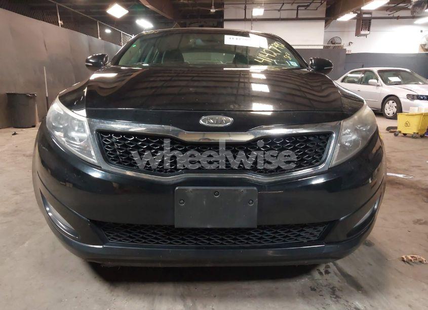 Photo 12 of 2012 Kia Optima LX (VIN 5XXGM4A77CG047440)