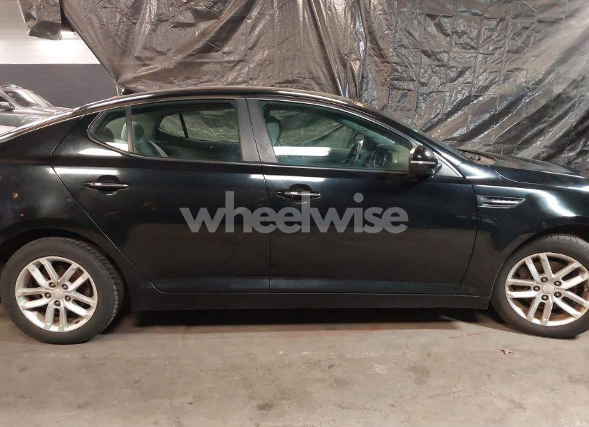 Photo 13 of 2012 Kia Optima LX (VIN 5XXGM4A77CG047440)