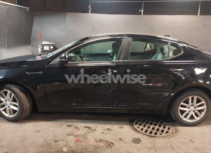 Photo 14 of 2012 Kia Optima LX (VIN 5XXGM4A77CG047440)