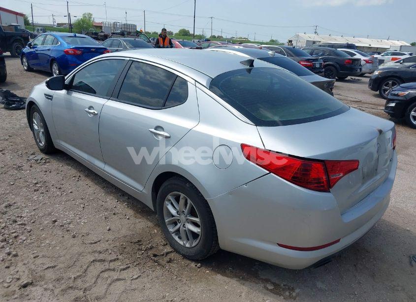 Photo 3 of 2012 Kia Optima LX (VIN 5XXGM4A77CG074198)