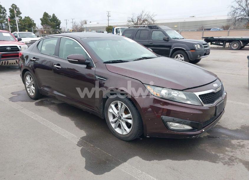 2012 Kia Optima LX (VIN 5XXGM4A77CG082334) main photo