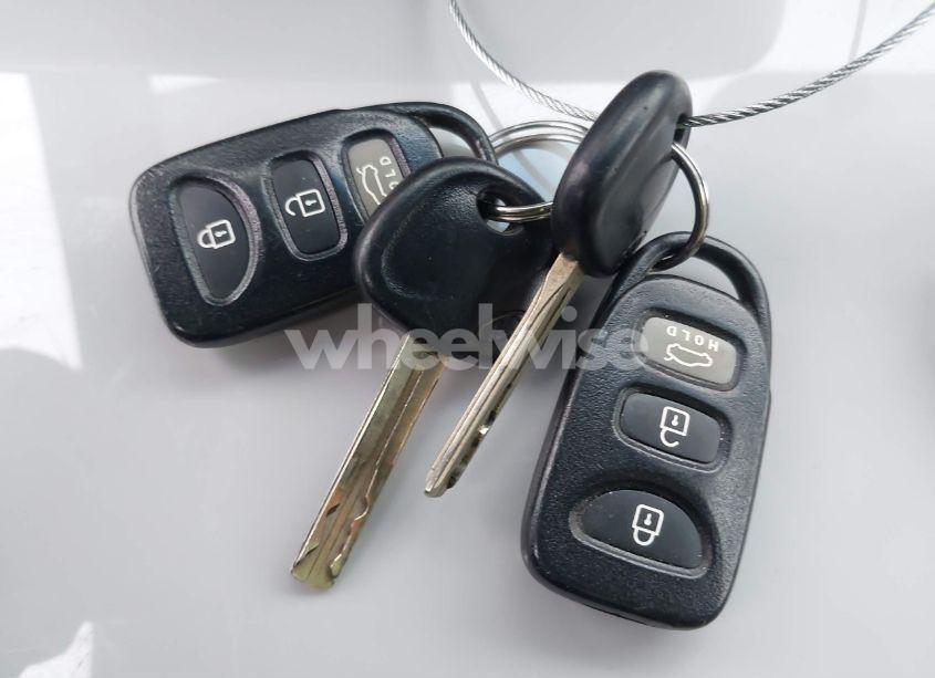 Photo 11 of 2012 Kia Optima LX (VIN 5XXGM4A77CG082334)