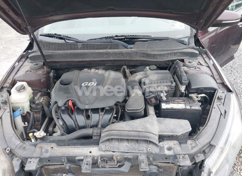 Photo 10 of 2013 Kia Optima LX (VIN 5XXGM4A77DG100610)