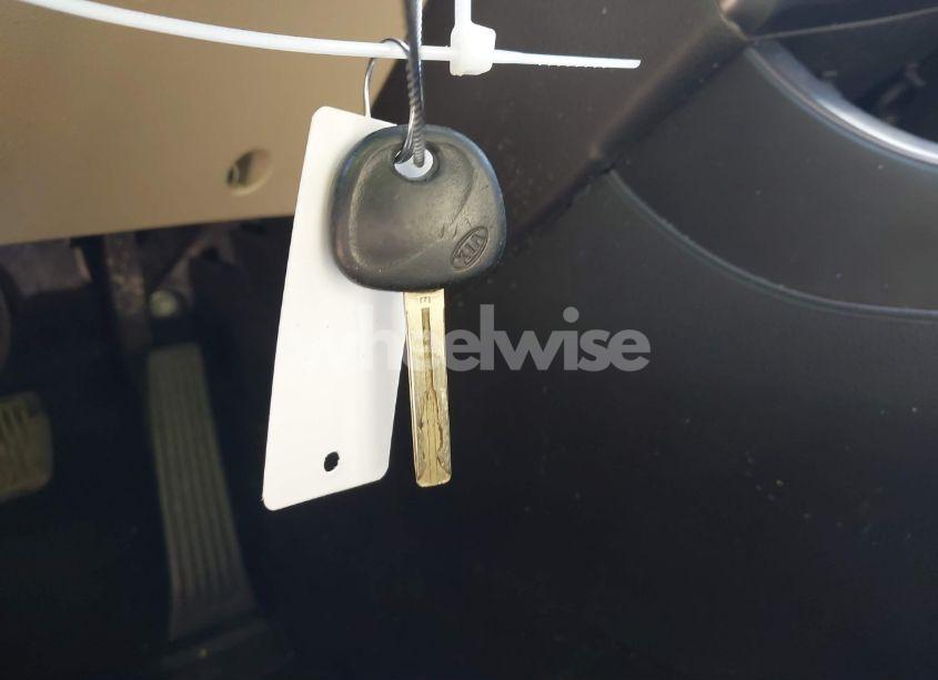 Photo 11 of 2013 Kia Optima LX (VIN 5XXGM4A77DG122316)