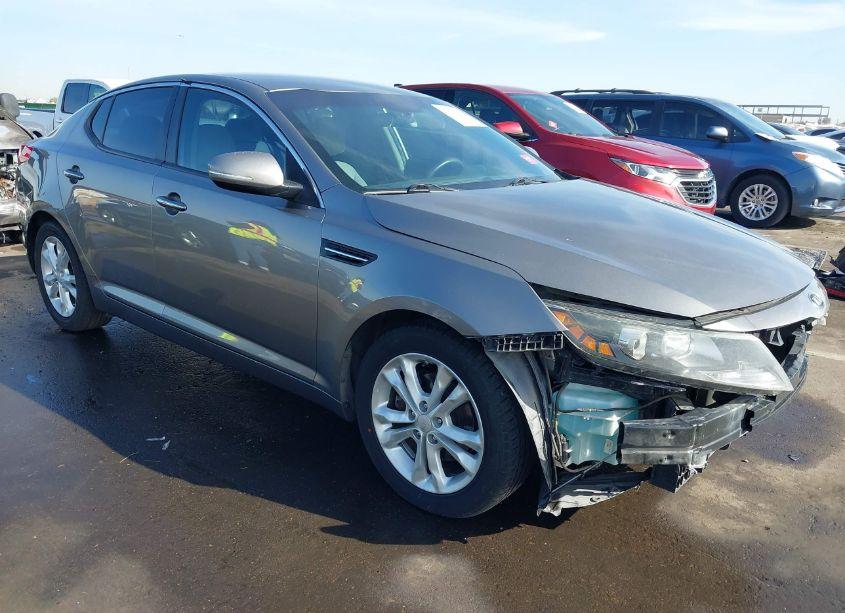 2013 Kia Optima LX (VIN 5XXGM4A77DG146115) main photo
