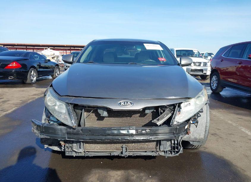 Photo 13 of 2013 Kia Optima LX (VIN 5XXGM4A77DG146115)