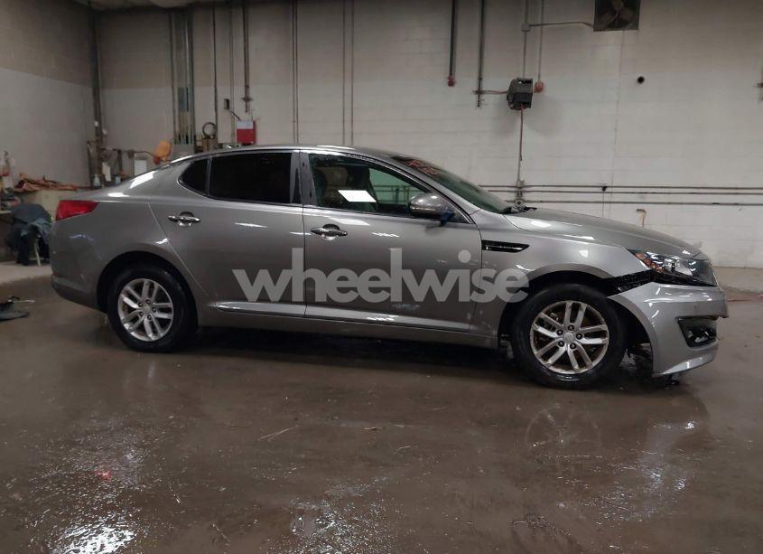 Photo 14 of 2013 Kia Optima LX (VIN 5XXGM4A77DG166669)