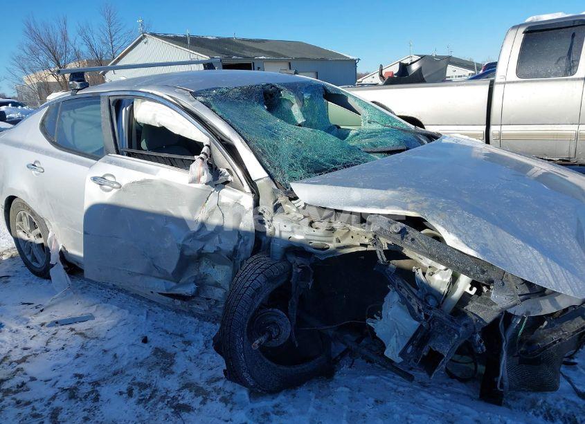 Photo 13 of 2013 Kia Optima LX (VIN 5XXGM4A77DG177087)