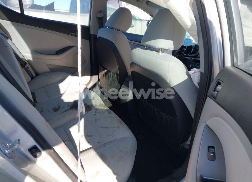 Photo 8 of 2013 Kia Optima LX (VIN 5XXGM4A77DG177087)