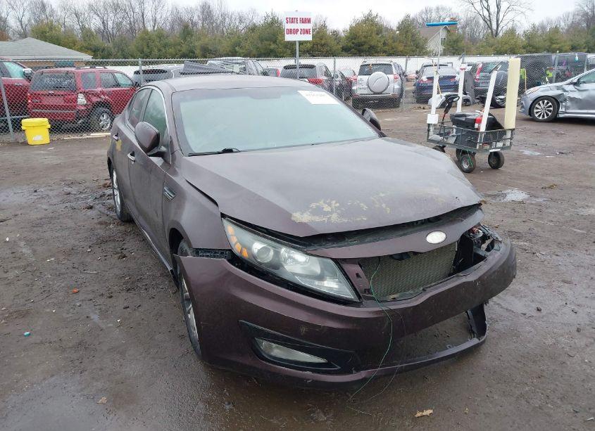 2013 Kia Optima LX (VIN 5XXGM4A77DG246716) main photo