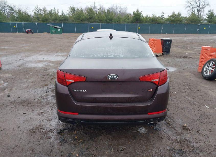Photo 15 of 2013 Kia Optima LX (VIN 5XXGM4A77DG246716)