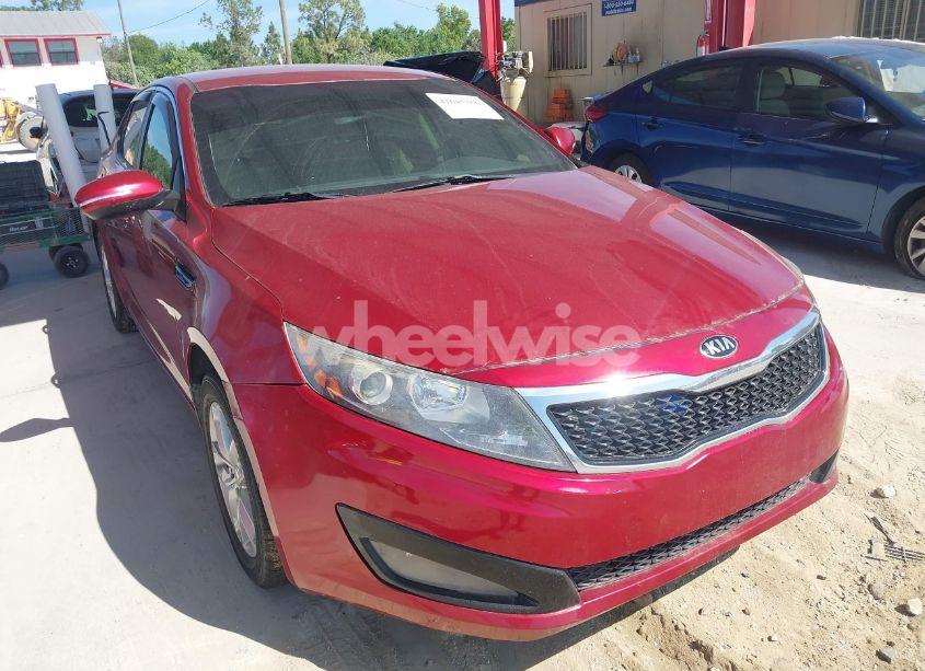 2013 Kia Optima LX (VIN 5XXGM4A77DG250376) main photo