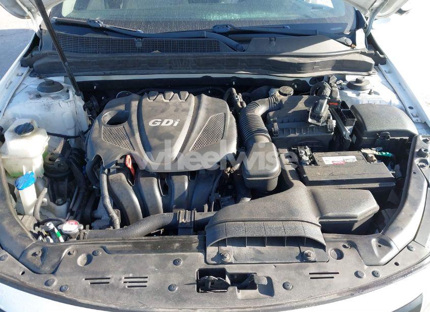 Photo 10 of 2014 Kia Optima LX (VIN 5XXGM4A77EG273609)