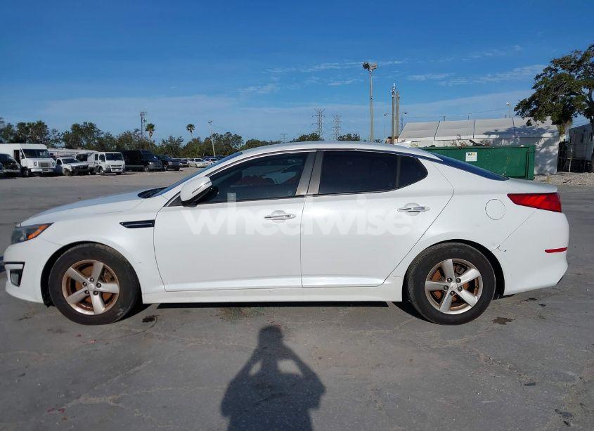 Photo 13 of 2014 Kia Optima LX (VIN 5XXGM4A77EG273609)