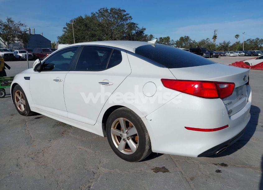 Photo 3 of 2014 Kia Optima LX (VIN 5XXGM4A77EG273609)