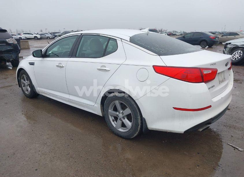 Photo 3 of 2014 Kia Optima LX (VIN 5XXGM4A77EG274758)