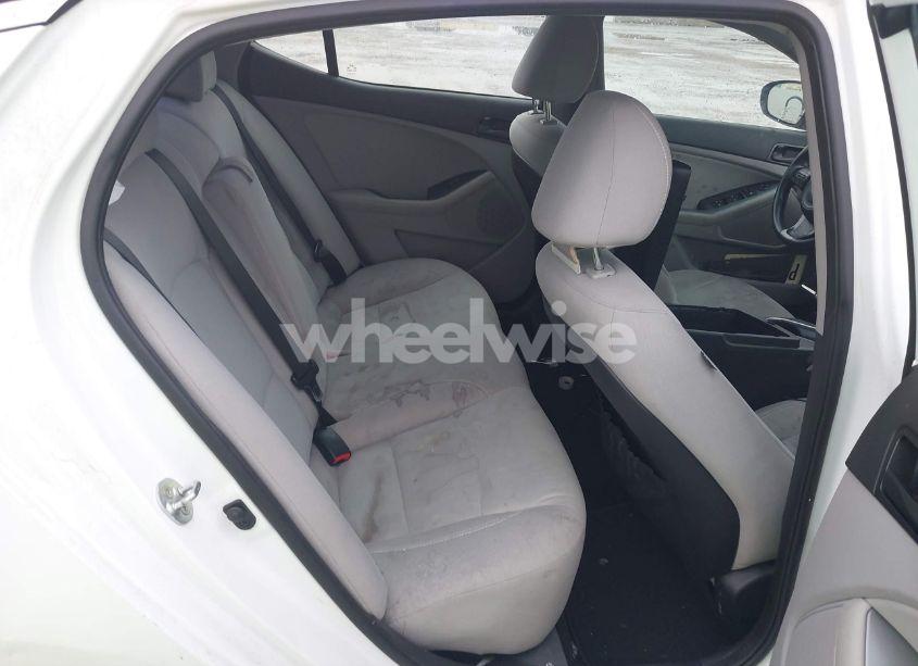 Photo 8 of 2014 Kia Optima LX (VIN 5XXGM4A77EG274758)