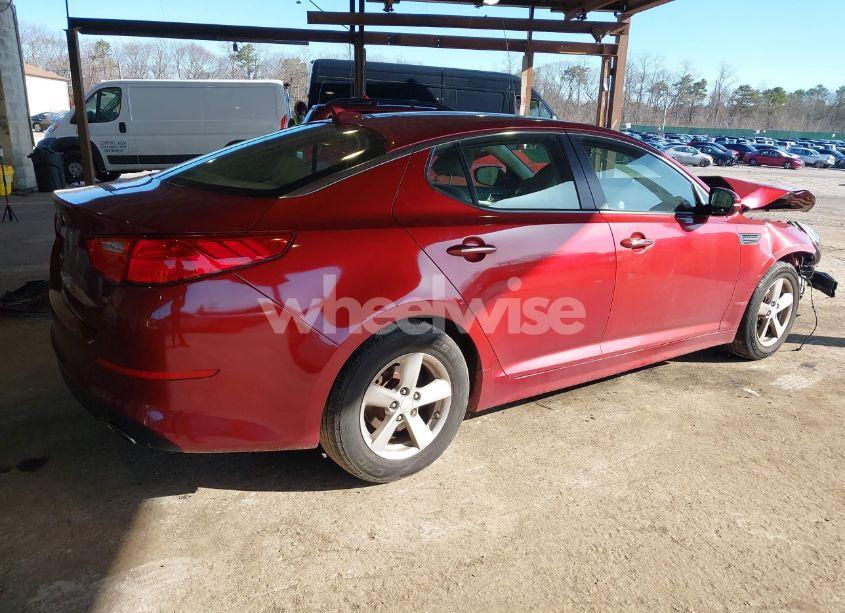 Photo 4 of 2014 Kia Optima LX (VIN 5XXGM4A77EG274887)